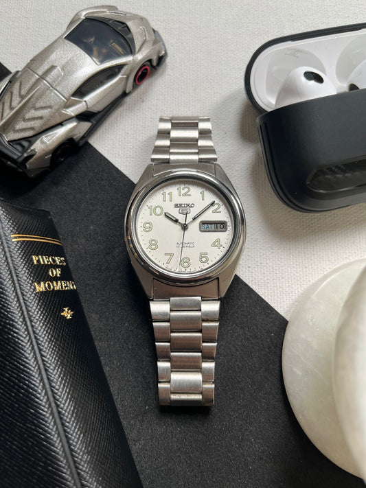 Seiko 5 Field White Dial (Pre Owned)