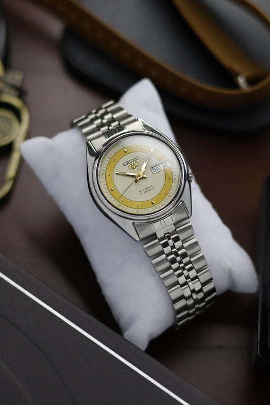 1994 Seiko 5 Cream Motif Dial (Pre Owned)