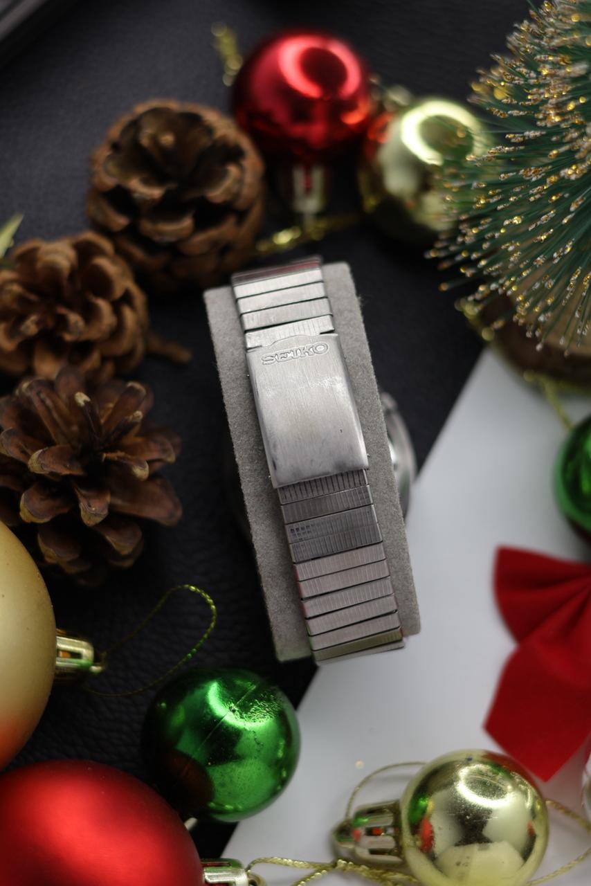 (Extremely Rare) 1965 Seiko 5 Sportsmatic Weekdater Charcoal Dial - Automatic Vintage Watch (Pre Owned) - SE509