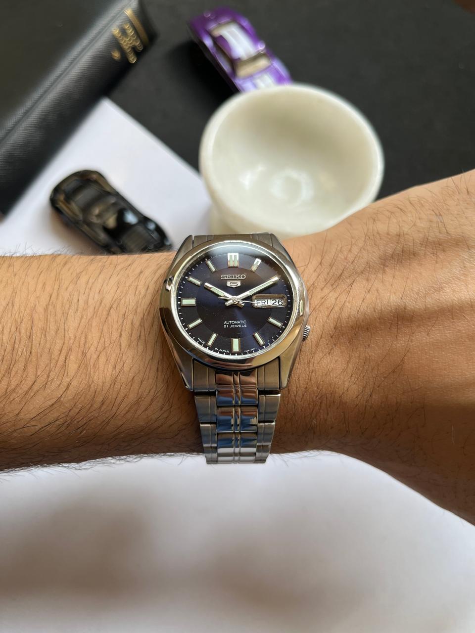 Seiko 5 Navy Blue Dial (Pre Owned)