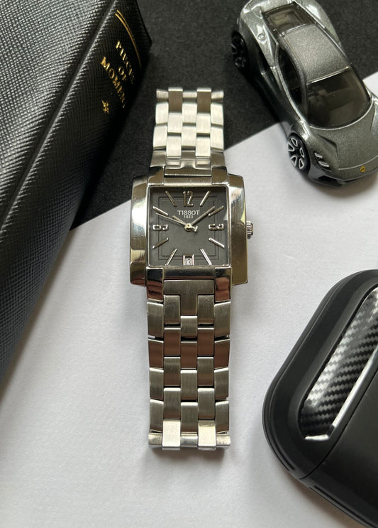 (Super Rare) 2000’s Tissot T-Trend L860/960 (Pre-owned)