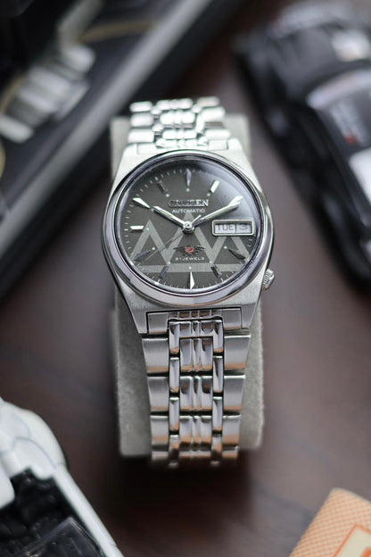(Super Rare) Citizen Eagle 7 Black/Grey Motif Dial - Automatic Vintage Watch (Pre Owned) - SE452