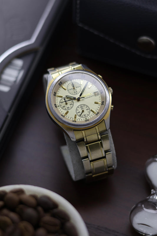 (Super Rare) Seiko Chronograph Champagne Dial (Pre Owned) - A302