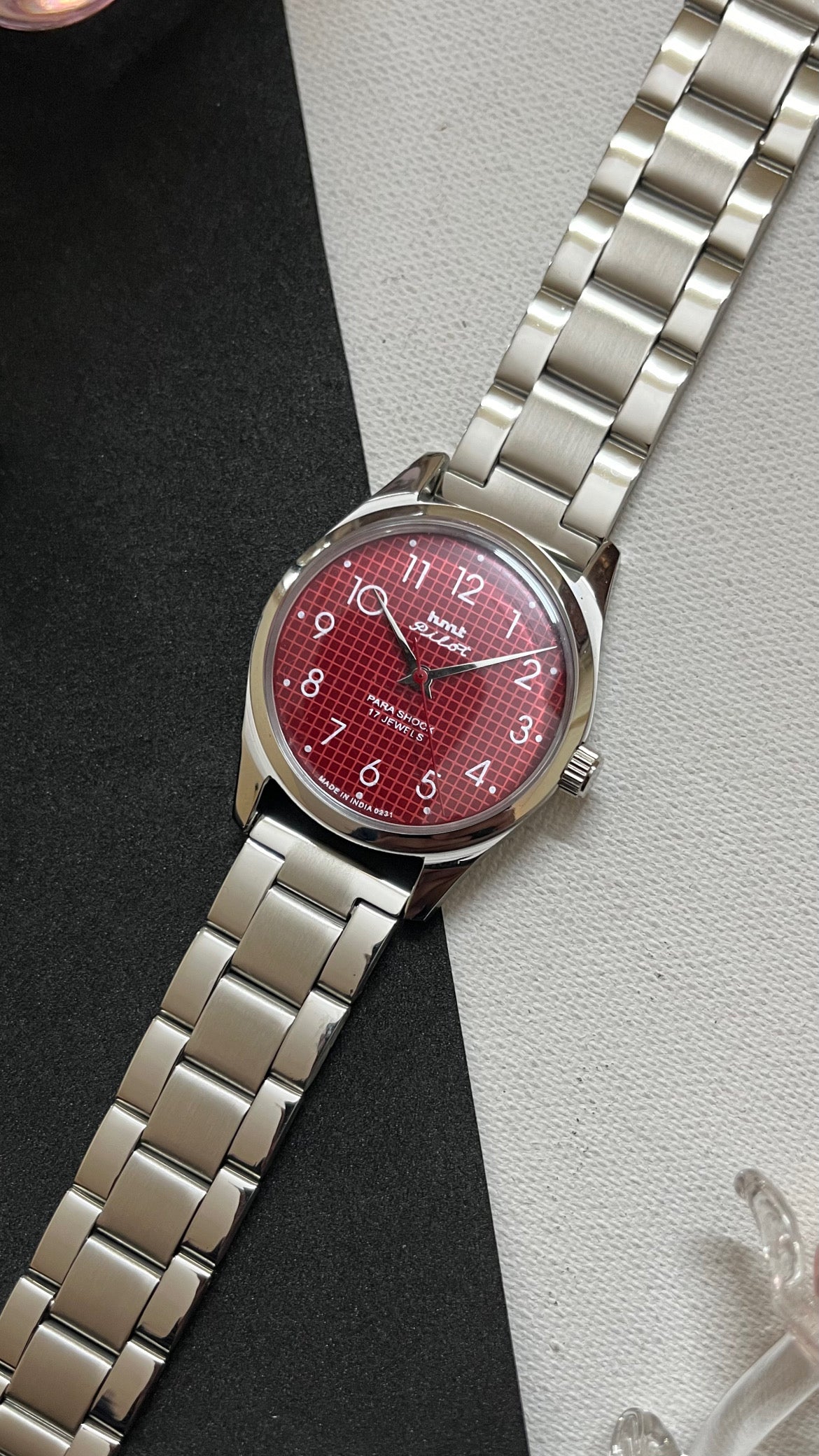 HMT Pilot Graph Dial - RED