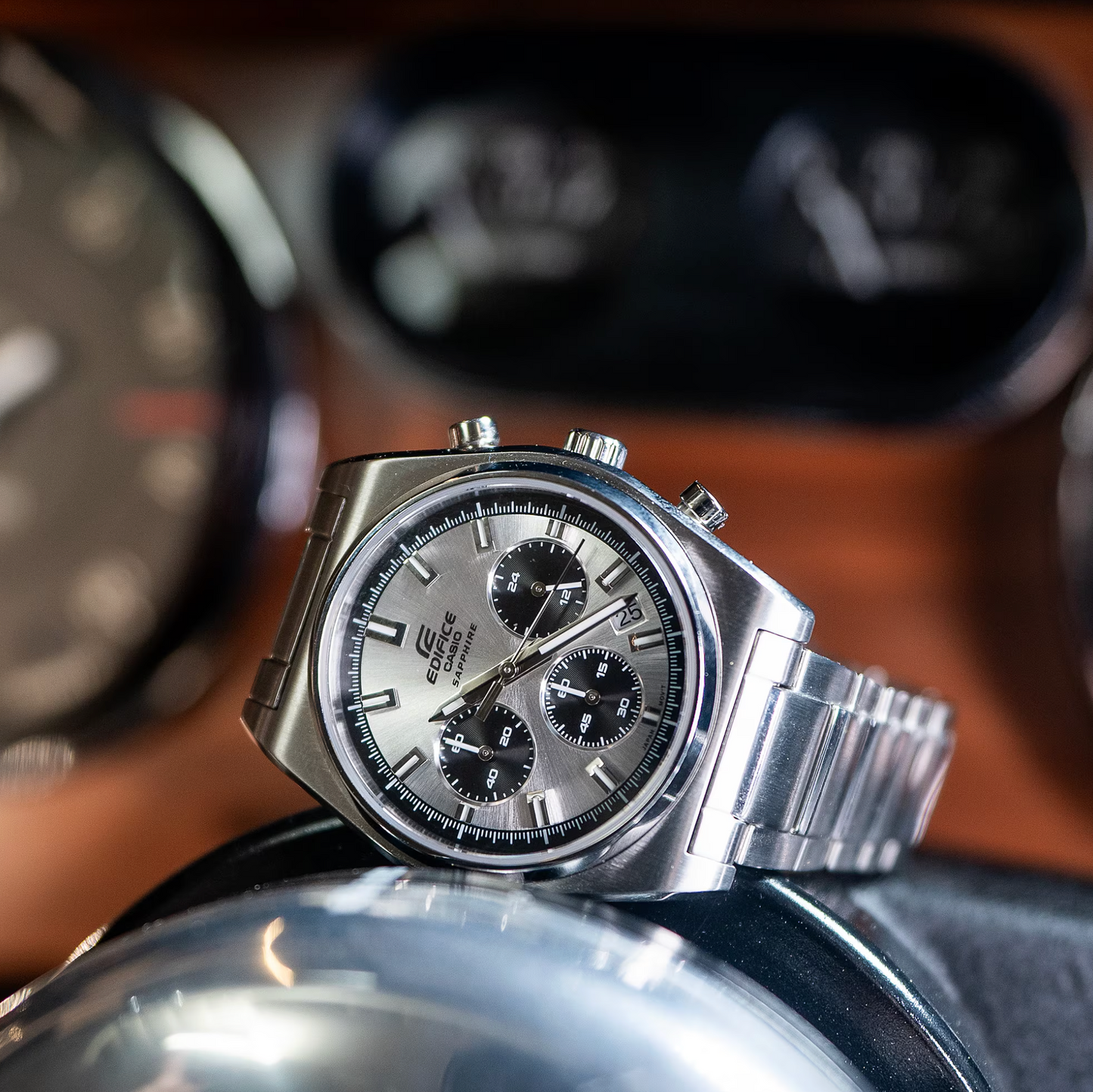 Casio Edifice EFB-730D-7AV - Men's Chronograph | Sapphire Crystal | 100M Water Resistant - ED635