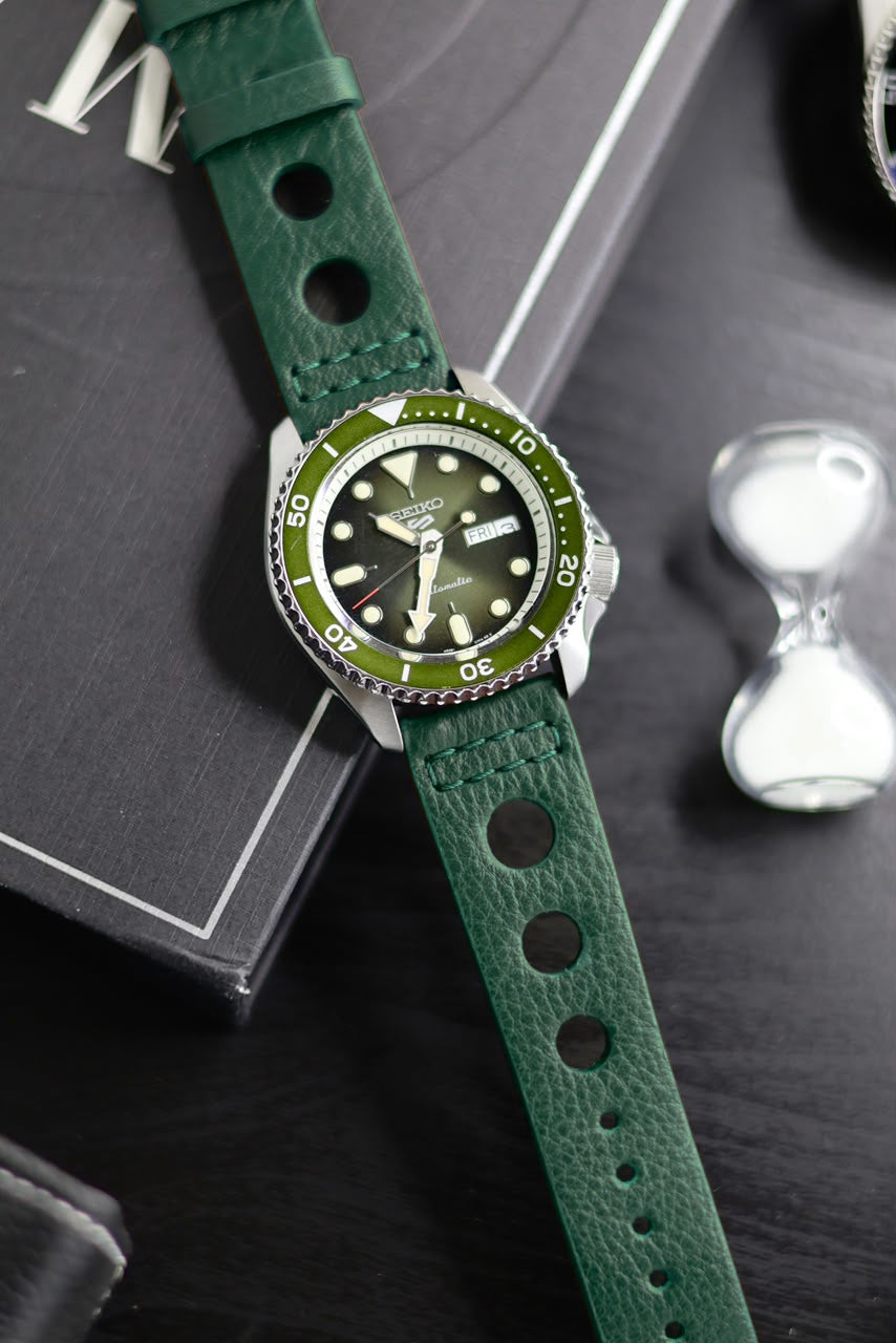 PREMIUM RALLY Style Perforated Genuine Leather Watch Strap (22mm) - with FREE Strap Tool!