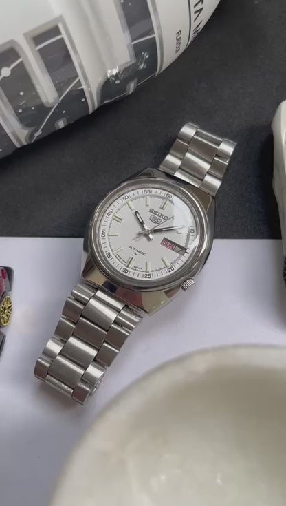 (Super Rare) 1989 JDM Seiko 5 White Dial (Pre-owned)