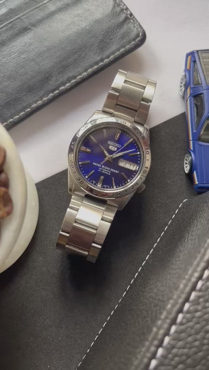 Seiko 5 - Blue Dial with Steel Bezel (Pre Owned)