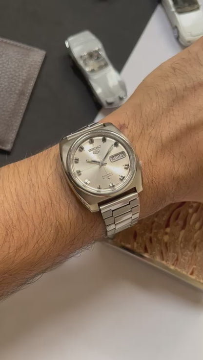 Seiko 5 Silver Dial (Pre Owned)