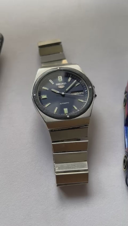 1983 Seiko 5 Navy Blue Dial (Pre Owned)