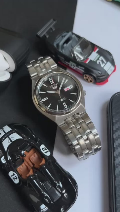 Seiko 5 - Black Numbered Dial (Pre Owned)