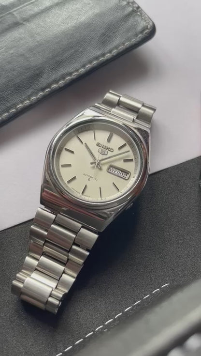 1979 Seiko 5 White Dial (Pre Owned)