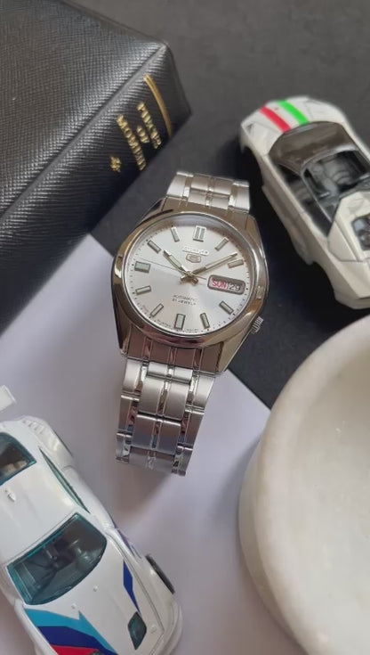 Seiko 5 White Dial (Pre Owned)