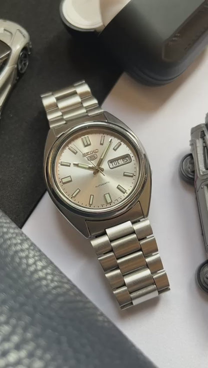 Seiko 5 SNXS73 (Pre Owned)