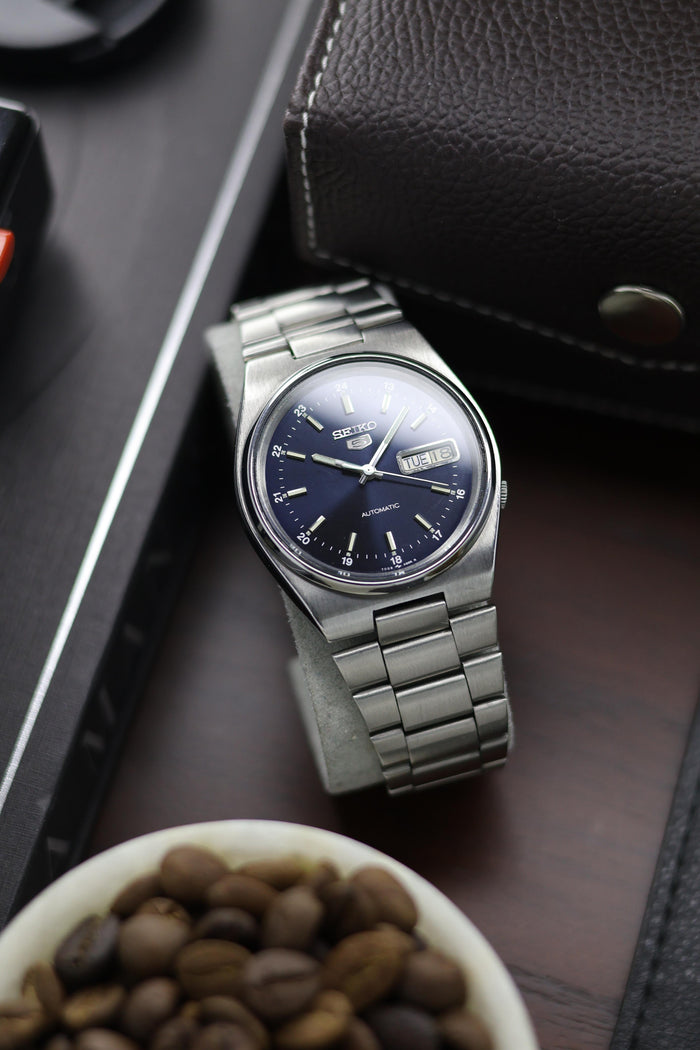 1989 Seiko 5 Sunray Blue Dial - Automatic Vintage Watch (Pre Owned) - A191