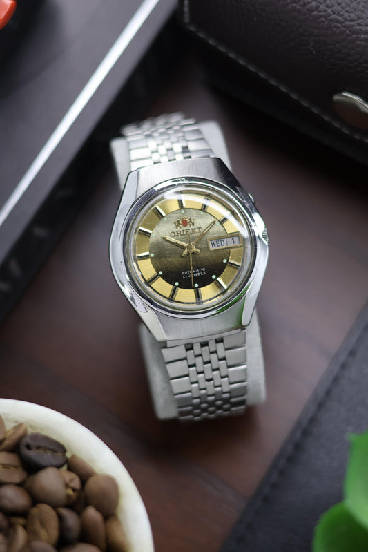 (Super Rare) Orient Tri-Star Crystal Gradient Dial - Automatic Vintage Watch (Pre Owned) - A197