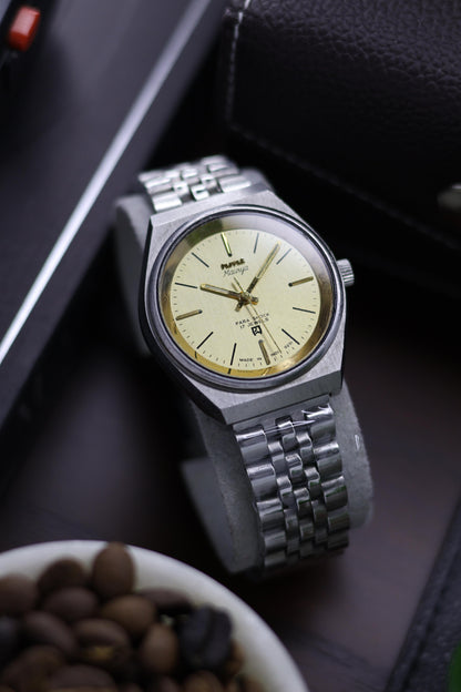 Vintage HMT Maurya - in Original Condition - Mechanical Hand Winding Watch (Pre Owned) - A24