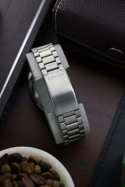 Citizen Eagle 7 Black Dial - Automatic Vintage Watch (Pre Owned) - A95