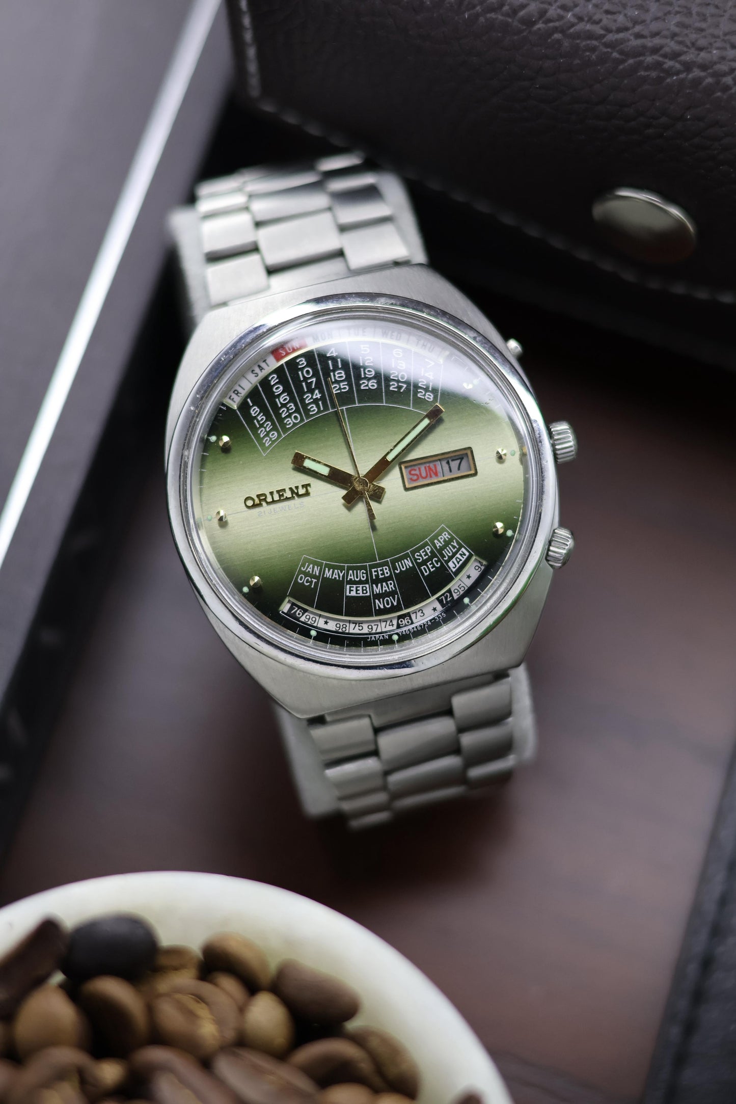 (Super Rare) Orient Calendar Green Dial - Automatic Vintage Watch (Pre Owned) - A54